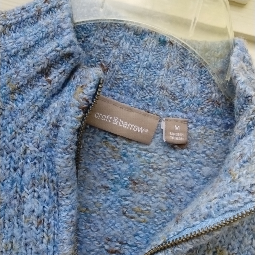 Croft & Barrow Blue Crew Neck Sweater - Picture 2 of 3